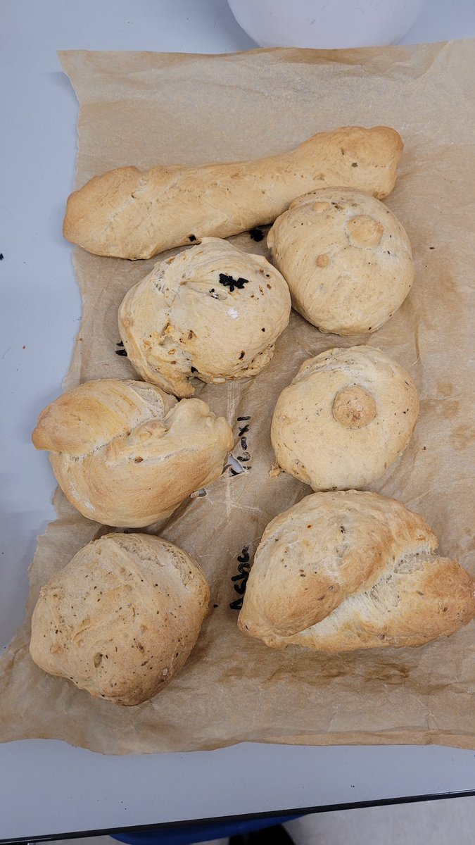 HPA Kent House (@hpakenthouse) on Twitter photo Our year sixes have finished baking the bread, and have really 'risen' to the occasion!
They've followed the DT process step by step, conducting market research and creating prototypes, and many have spiced theirs up with garlic and paprika! <a href="/HarrisFed/">Harris Federation</a> <a href="/HfedDesign_tech/">HarrisFed D&T</a> Our year sixes have finished baking the bread, and have really 'risen' to the occasion!
They've followed the DT process step by step, conducting market research and creating prototypes, and many have spiced theirs up with garlic and paprika! <a href="/HarrisFed/">Harris Federation</a> <a href="/HfedDesign_tech/">HarrisFed D&T</a>