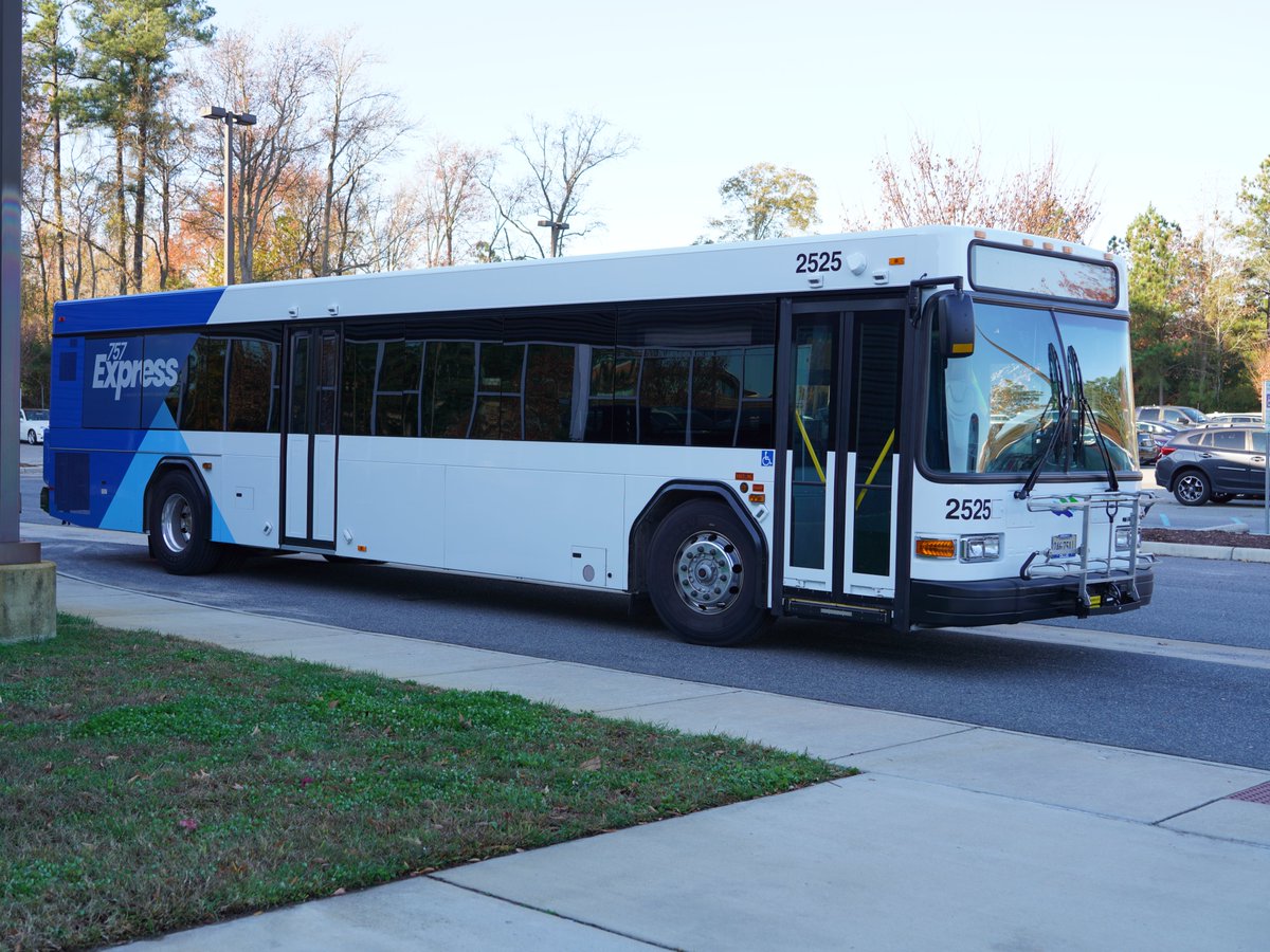 gohrt_com's tweet photo. We had a great time hosting the region's first State of Transit event with @goWATA_VA and @CityofSuffolk Suffolk Transit yesterday morning! 🚌🚉🚢

Learn more: https://t.co/d22zKOtsP5

#gohrt #trytransit #stateoftransithrva #transitmeansbusiness #transitisessential https://t.co/pTSwmUjNDe