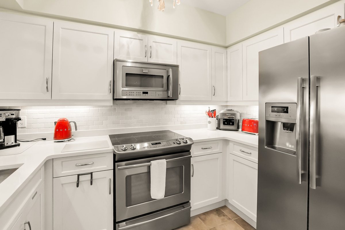 NOTL_Homes's tweet photo. Bosley Listing: B 304, 678 LINE 2 ROAD, #Virgil 
🛏️ 1+0 |🛁 2 MLS  40514671 | $675K  
Schedule a showing for well-maintained, penthouse suite! Connect with Kevin Stokes at 📞905 988 2333/📧kstokes@bosleyrealestate.com  https://t.co/CBqX0XKJYS #Niagaraonthelake #Notl https://t.co/9Rp1aVVuL8