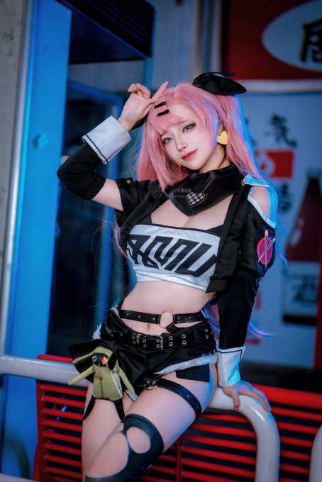 Twitterのコスプレ画像28