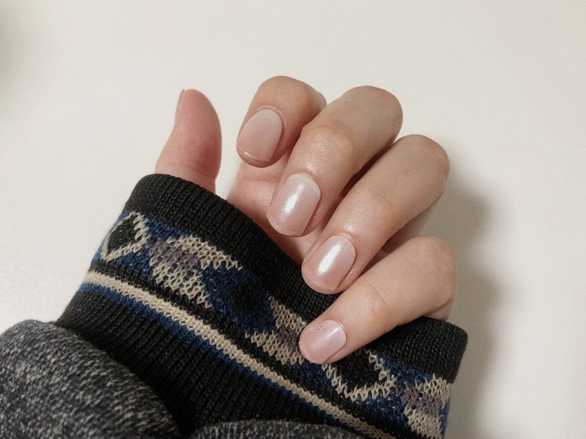 toriga_niwa's tweet photo. ちび爪＋不器用でもかわいくなれた❕
シールを貼って硬化するセミジェルネイル💅

#TeMOT #TeMOT_pr  #セルフネイル　#セルフジェルネイル #時短ネイル #セミジェルネイル #pr https://t.co/xpVxb1CET7