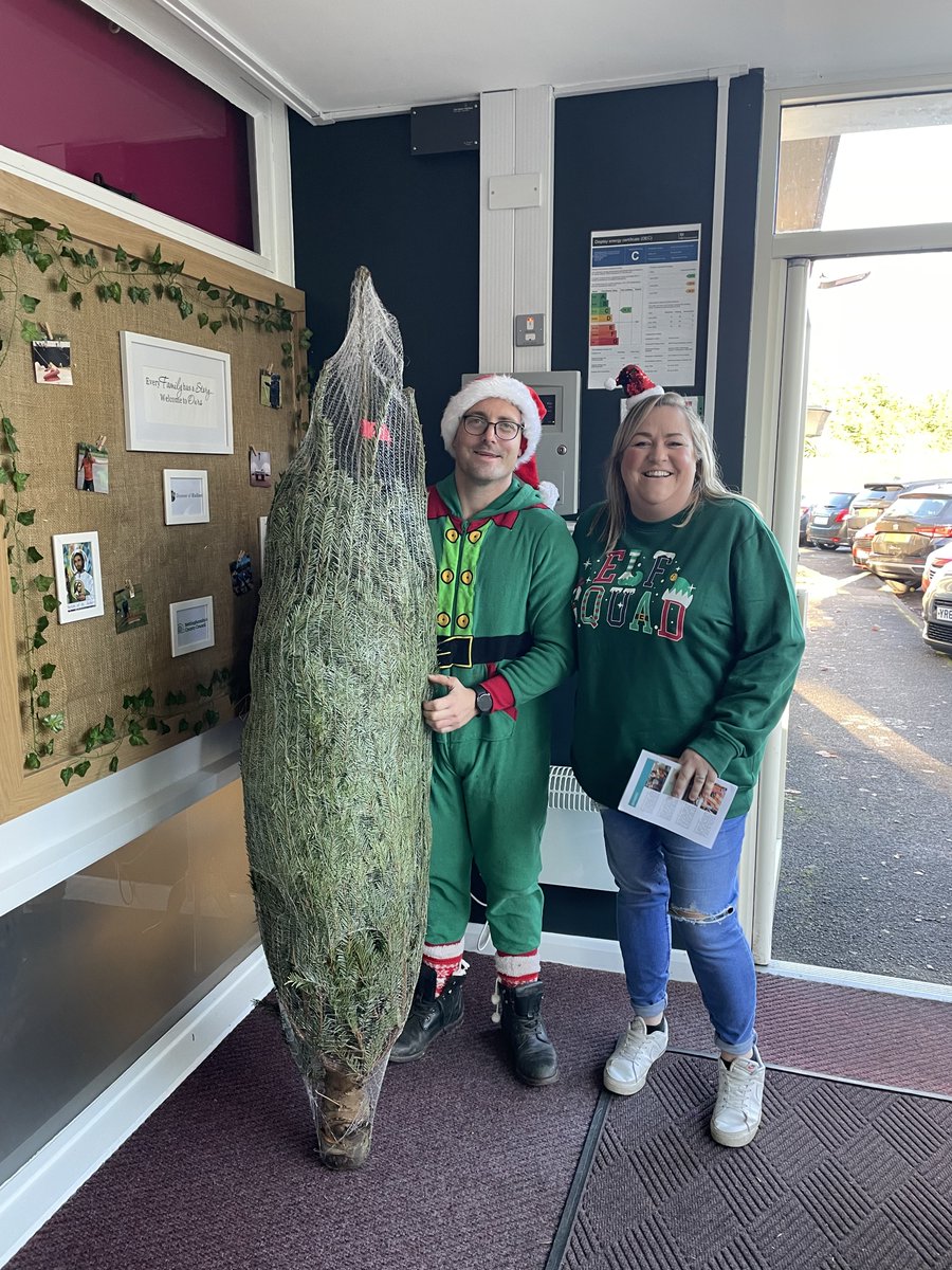 holyfamilycps (@holyfamilycps) on Twitter photo Thank you to the two wonderful elves, who have delivered our Christmas tree from <a href="/NorthNottsBID/">North Notts BID</a> Thank you to the two wonderful elves, who have delivered our Christmas tree from <a href="/NorthNottsBID/">North Notts BID</a>