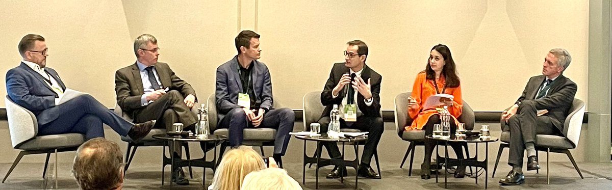 rytilatiina's tweet photo. Panel discussing the opportunities #bioeconomy can bring to Europe. @StefanSundman @UPMGlobal explains how to replace fossil value chains with renewable ones. For investments to happen, stability and long term predictability is needed from the regulatory side.
#paperandbeyond https://t.co/R0fiX90XYV