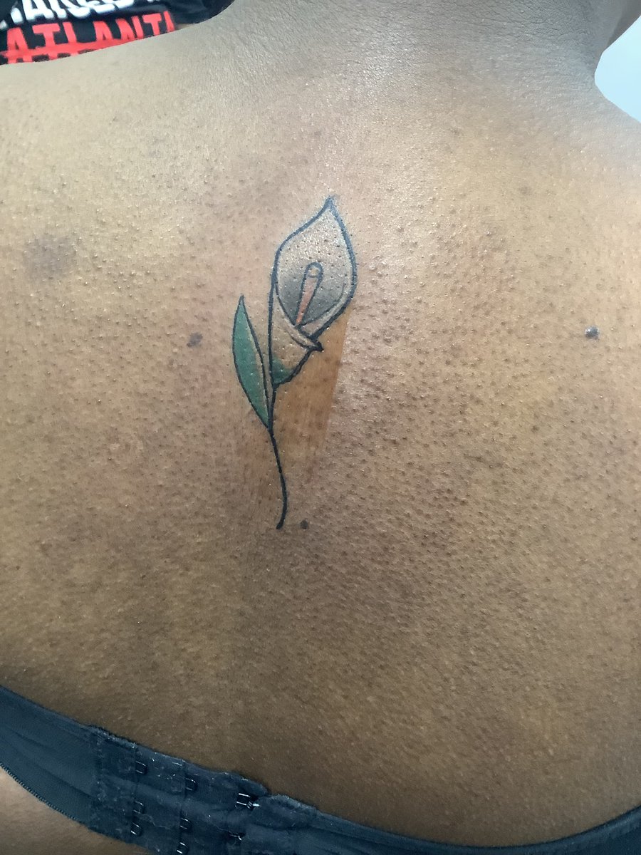 kierrafocks's tweet photo. 3 lilies for 3 lovelies
#peacelily #atlanta #tattoo https://t.co/MmpxWAka6k