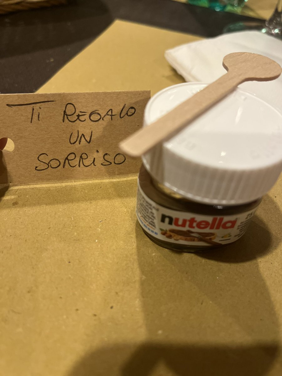 E ora dimmi che non ti scappa un sorriso.

La Nutella è buona a tutte le età.

#BuongiornoATutti 
#BuongiornoconSmileParty 🌻