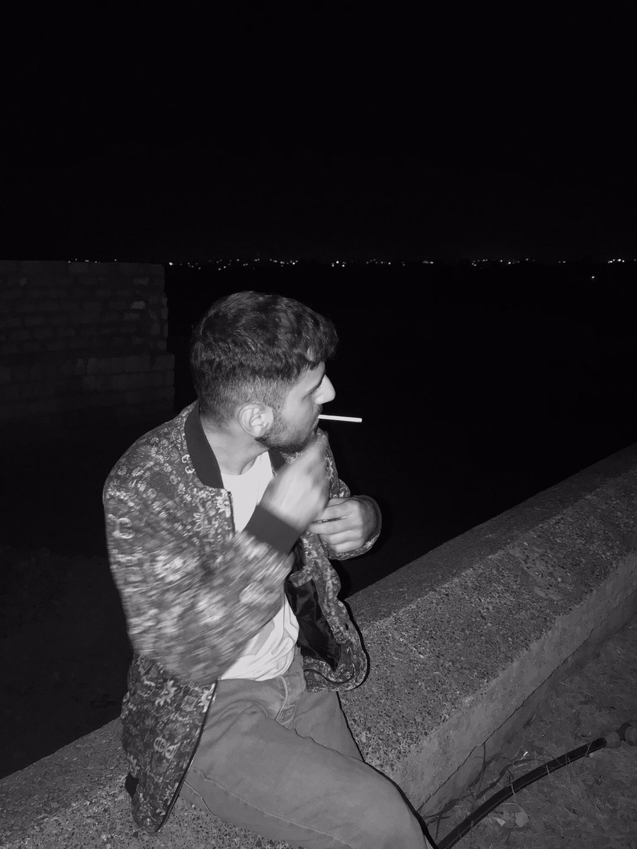 lsisans's tweet image. 