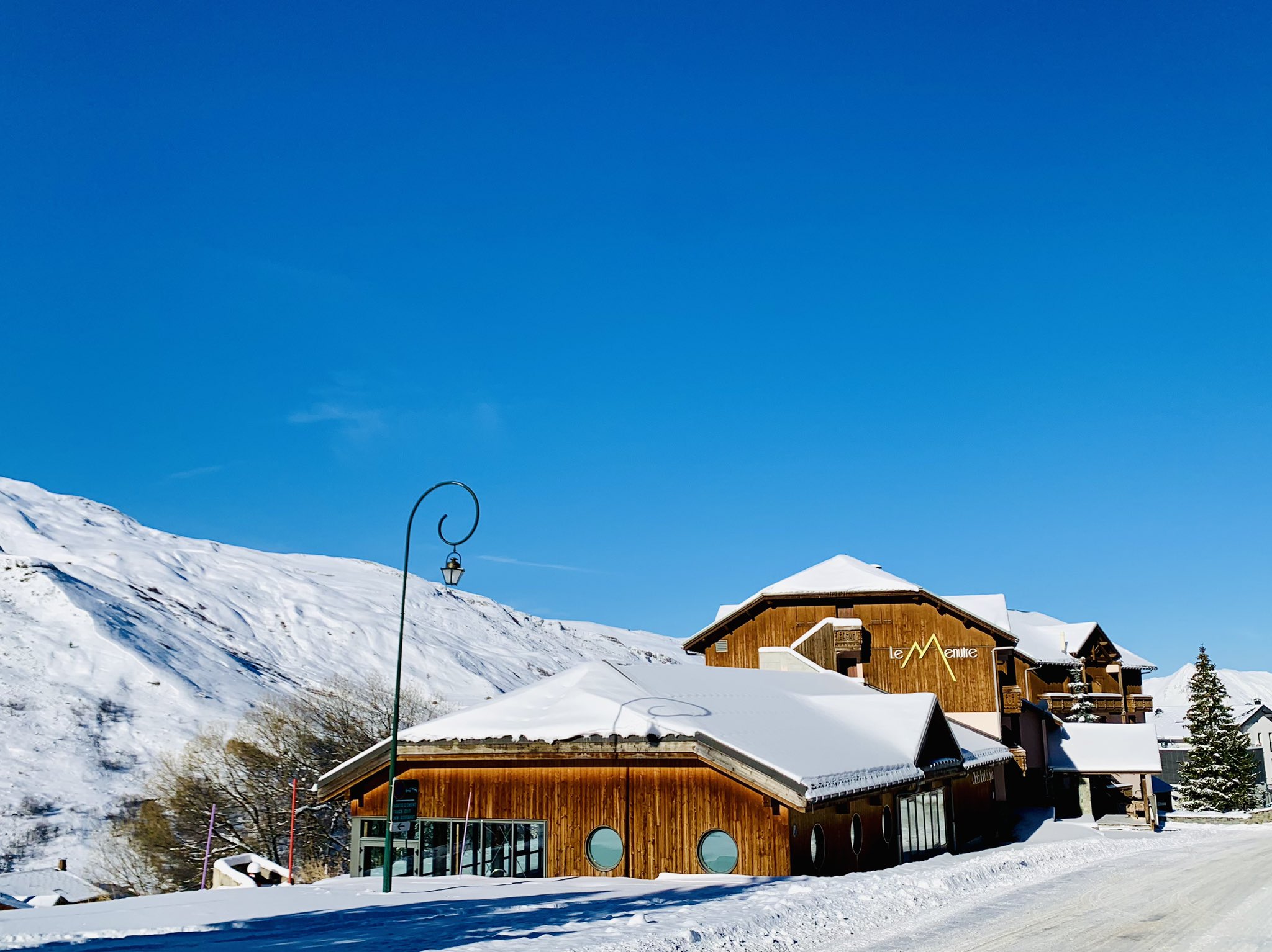 Neilson France neilsonfrance X