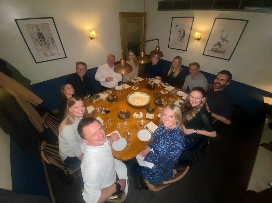 icomglobal's tweet image. ‌Our I-COM Global in-person London #DataMeetup was a great success, thanks to our amazing members! 
Your dedication and enthusiasm drive us forward. 

HOSTS: Simon Thomas, @GroupMWorldwide and @fay_tribe, #icomglobal

RESTAURANT: Lisboeta