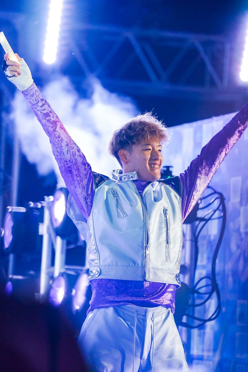 8___therin's tweet photo. グラマシー
11/29 じんくん 

 #USJファン 
#フロスティーズエレクトリックスノーパーティ https://t.co/JAZqw3pXBQ