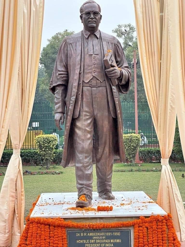 J.P GAUTAM (@jpchandigarh) on Twitter photo दरख्ते नीम हूँ मैं,मेरे नाम से घबराहट तो होगी,
छांव ठंडी ही दूँगा, बेशक पत्तों में कड़वाहट तो होगी ॥
#जय_भीम
<a href="/JPChandigarh/">J.P GAUTAM</a> दरख्ते नीम हूँ मैं,मेरे नाम से घबराहट तो होगी,
छांव ठंडी ही दूँगा, बेशक पत्तों में कड़वाहट तो होगी ॥
#जय_भीम
<a href="/JPChandigarh/">J.P GAUTAM</a>