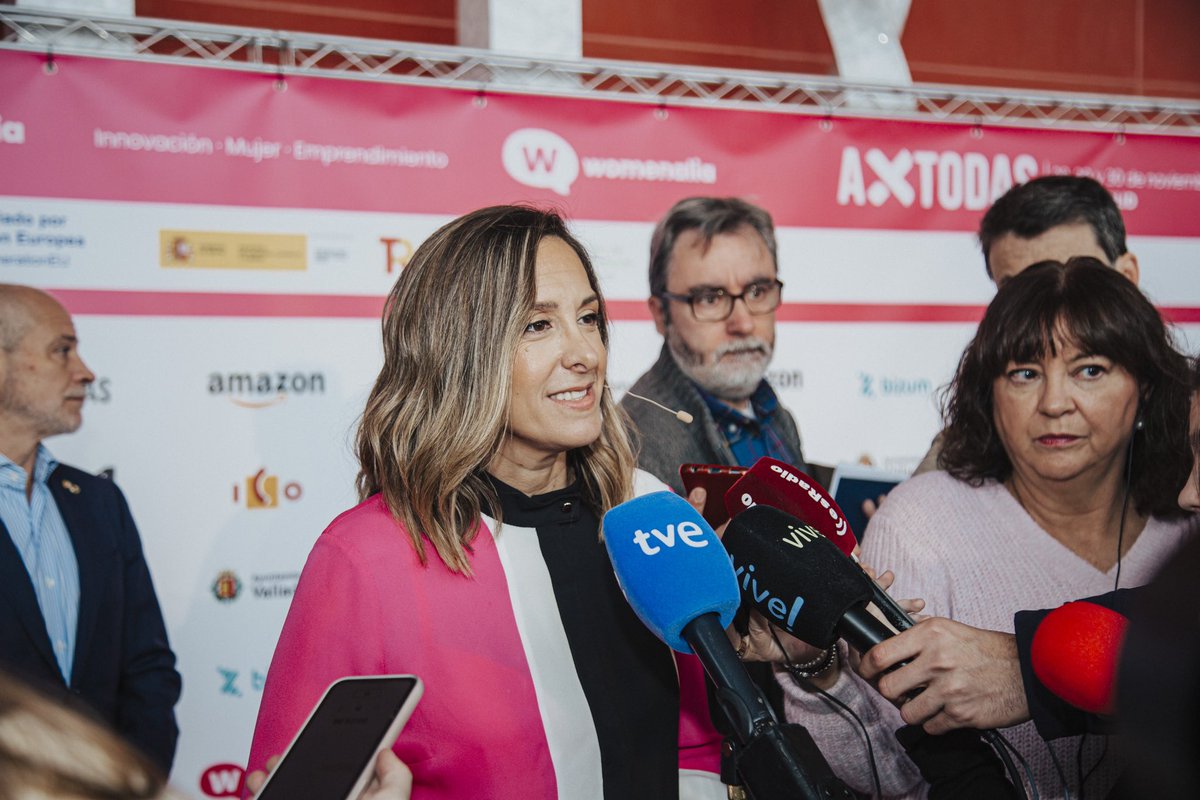 Womenalia tweet media