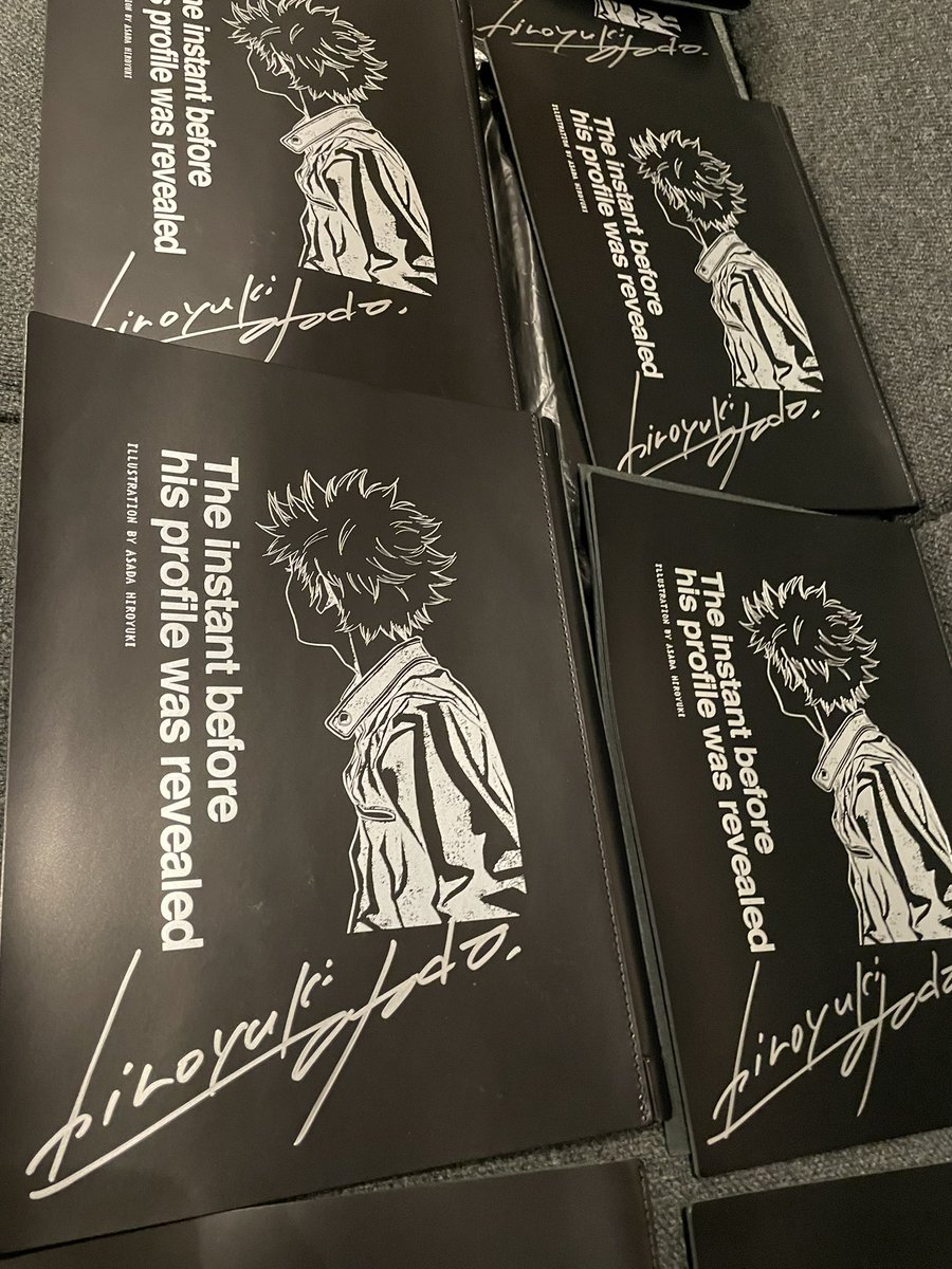 【 #京都のふたり展 】
京都 蔦屋書店さんでの、図録以外のサイン入りグッズ等の通販はいよいよ明日30日迄となります。
お買い逃しのありません様に。

浅田弘幸
https://t.co/mih17Jwfdn
上條淳士
https://t.co/33rDhTMkkl 