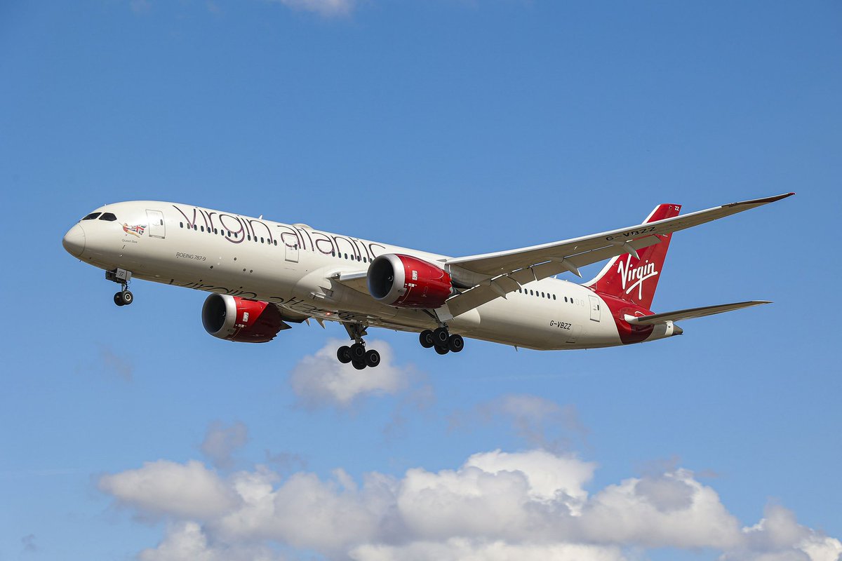 AeroGazette's tweet image. 🌿 #VirginAtlantic🇬🇧 a réalisé le 1er vol transatlantique 100% SAF

🔸Vol entre Londres et New-York JFK opéré en Boeing 787 Dreamliner
🔸La totalité du carburant embarqué était du Sustainable Aviation Fuel (#SAF), en remplacement du traditionnel kérosène
🔸Au final, réduction de…