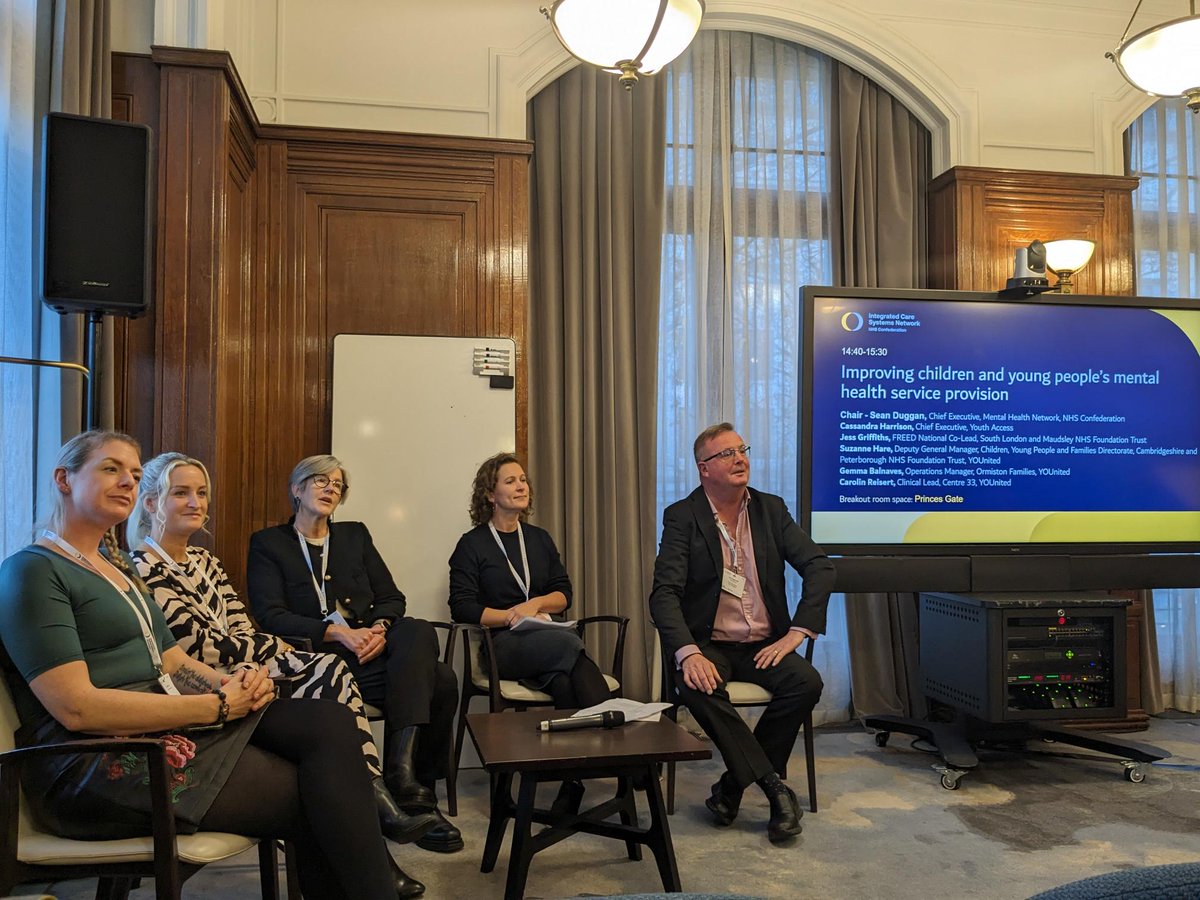 Our wonderful CEO Cassi sharing what prevention, early intervention and good service provision looks like for young people at the @NHSConfed's #ICSNetwork event yesterday🤝 

#YouthAccess #YAMembers
