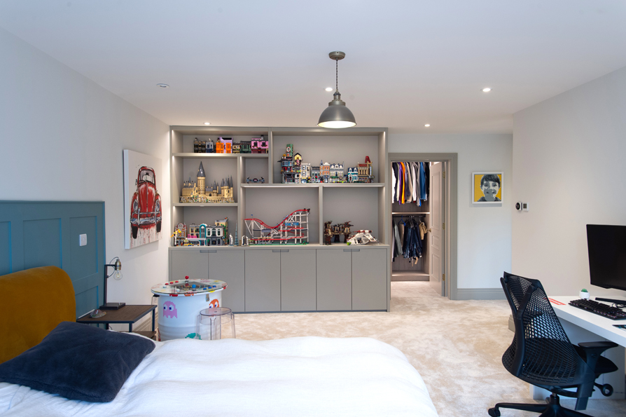 Did you know that we also design and install bespoke storage for #bedrooms? With more young people living at home for longer, it makes sense to plan ahead with walk-in wardrobes, floor-to-ceiling units and desk arrangements for studying and relaxing 🌐 Brandtdesign.co.uk