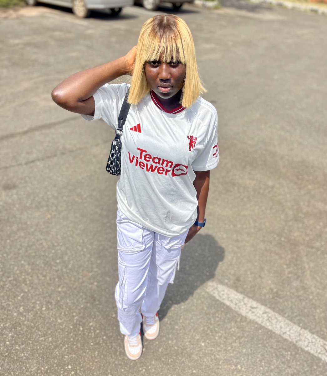 odunayo_subair's tweet image. Fyb day 3😍
Jersey day 

#invictaclass22 #ClassInvicta #futabro #jerseyday