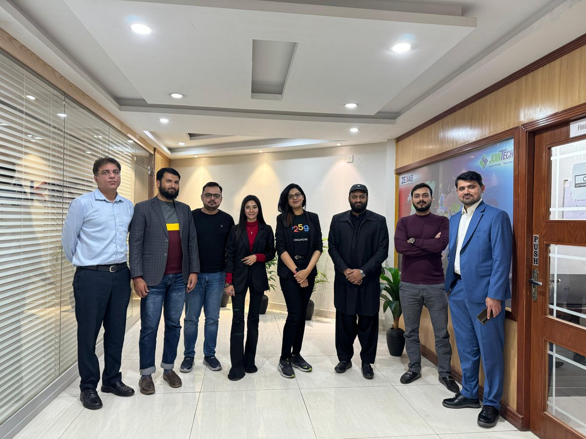 studio_join's tweet photo. CEO Bitech Group @marifjameel,welcoming @Google  representatives to the office for a collaborative exchange of ideas and insights.

Our workplace had the honor of hosting representatives from @Google James Hayes and Tanzeela Khan. https://t.co/x5dlM3XzlB