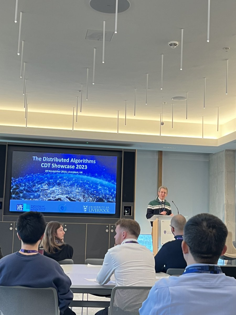 DACDTUoL's tweet image. Our #CDTShowcase is in full swing! 

Professor Simon Maskell welcomes our community and gives an inspiring introduction to the event. 

Thanks to Benedict Oakes and Andrew Millard for co-hosting. 

#DistributedAlgorithms #researchers #DataScience #FutureLeaders