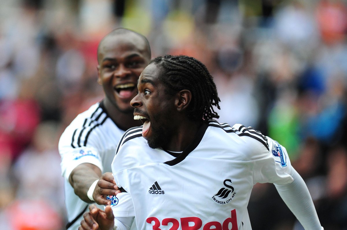 SwansOfficial's tweet photo. Happy birthday, Nathan Dyer 🥳🎉
#ND12 🖤🤍 https://t.co/xPiOO5MlQK