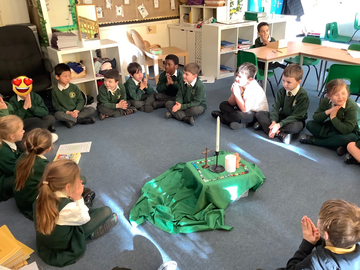 Dosbarth Nico had a lovely class worship today @CatholicCardiff #AttentiveAndDiscerning #ClassWorship