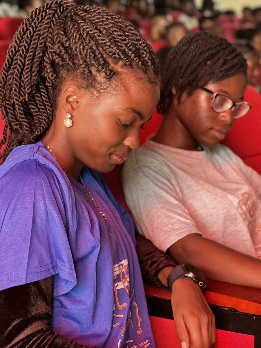 Faramadeeeee's tweet photo. Not your usual law students!!!

  My favorite part of #devfestakoko23 was the panelist session hosted by @dtechiegirl 

Looking forward to recreating the first slide with you at #devfestakure23 

#lawstudents #lawstudentlife #tech #lawstudentsintech #femalesintech #aaualaw https://t.co/AAKVY0Oe6Y