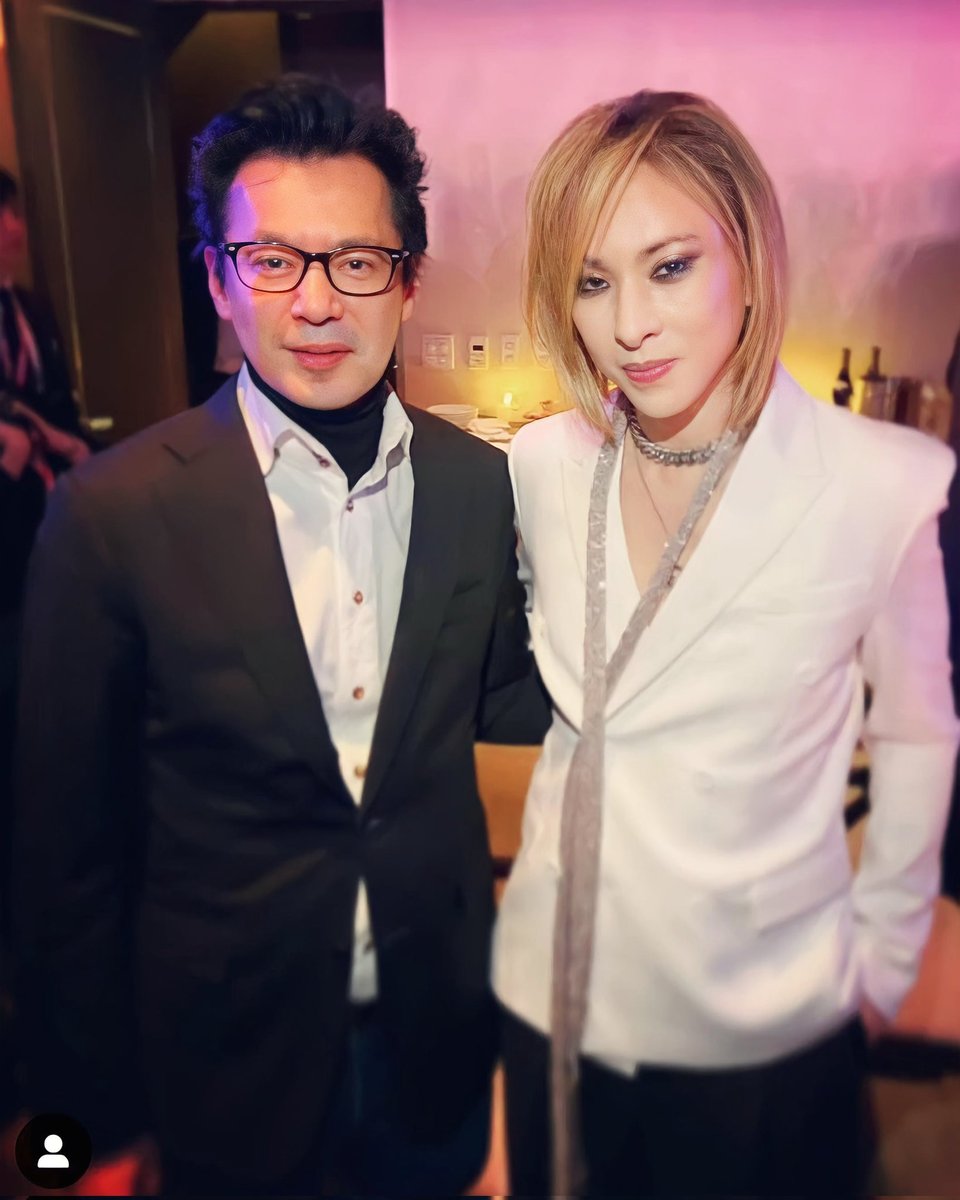 November 28. Tokyo Dome.
Yoshiki and John H. Lee🌹💞
#Yoshiki <a href="/johnhleefilms/">John H. Lee (이재한)</a> 
#mamaawards2023 
#TokyoDome #JohnHLee