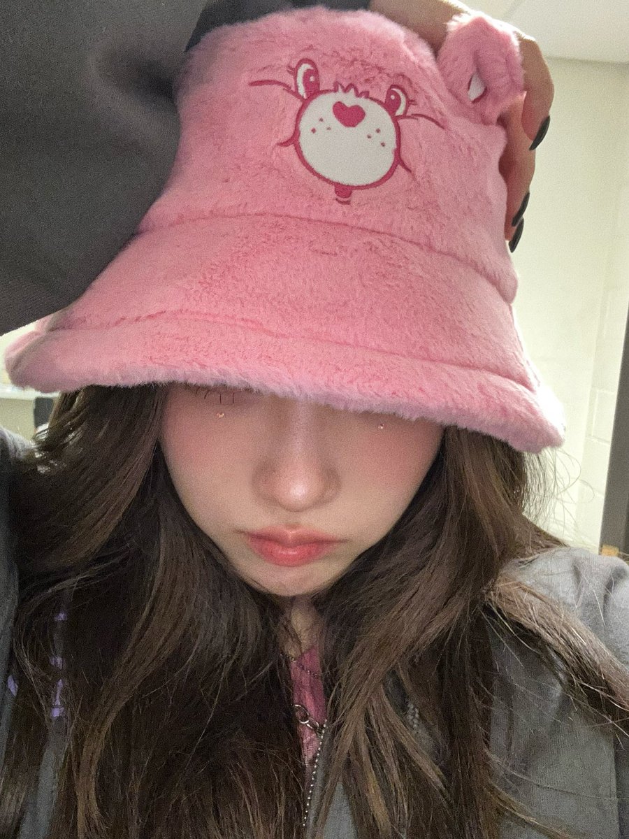 RBW_PURPLEKISS's tweet photo. [#채인]
The tour is over🥺💗
Thank you to all the plorys for supporting us 
luv u!🫶🏻 https://t.co/zg630HqisA