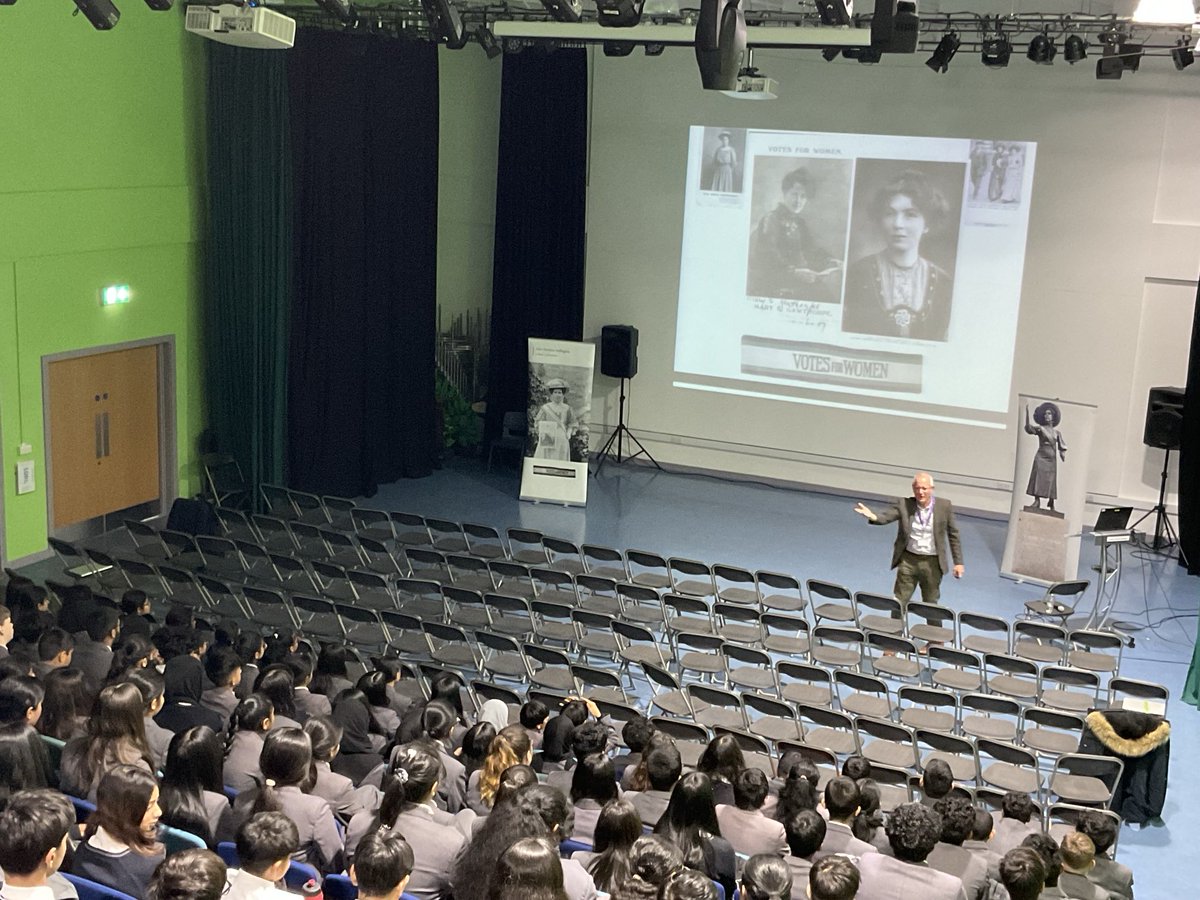 Rushey Mead History (@rusheymeadhist) on Twitter photo Once again we are grateful to hear <a href="/PeterBarratt12/">Peter Barratt</a> speak about his great grandmother Alice Hawkins and her life as a suffragette in Leicester. Once again we are grateful to hear <a href="/PeterBarratt12/">Peter Barratt</a> speak about his great grandmother Alice Hawkins and her life as a suffragette in Leicester.