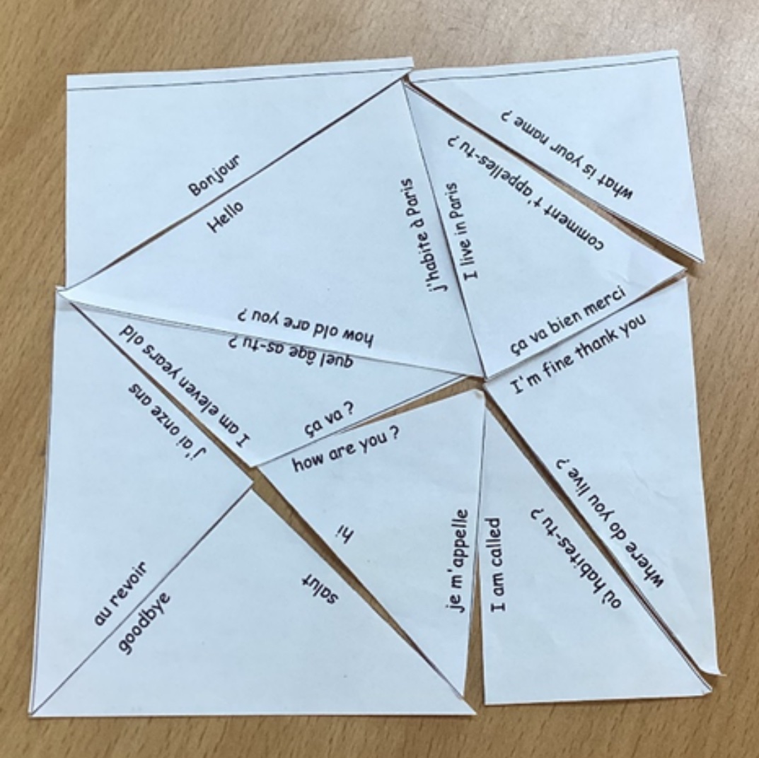 MountPSWallasey's tweet photo. Bonjour!
At Mount Primary, we love learning French!
This half term, we have been revisiting numbers and the days of the week, as well as learning the months of the year. We have also been reading and understanding questions and phrases and learning the alphabet. https://t.co/ZRVPaiwhSe