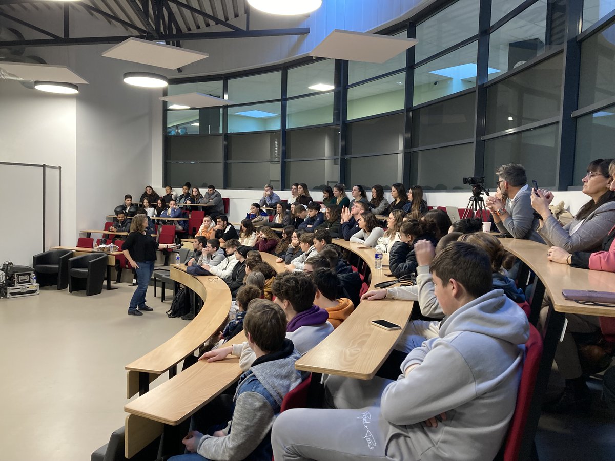 Découvrez l'expérience immersive du théâtre forum pour les #apprentis, nous agissons pour sécuriser les parcours en #alternance!

🎯 Objectif : Apporter des solutions concrètes pour éviter les ruptures de contrat

En collaboration avec les <a href="/ecolesccid/">Ecoles CCI Dordogne</a>, le <a href="/cfaboulazac/">CFA des Métiers de Boulazac</a>, <a href="/ThOpprime/">Théâtre de L'Opprimé</a>