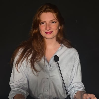 chloe_rlln's tweet photo. #NouvellePhotoDeProfil https://t.co/UkMm9SUlNu