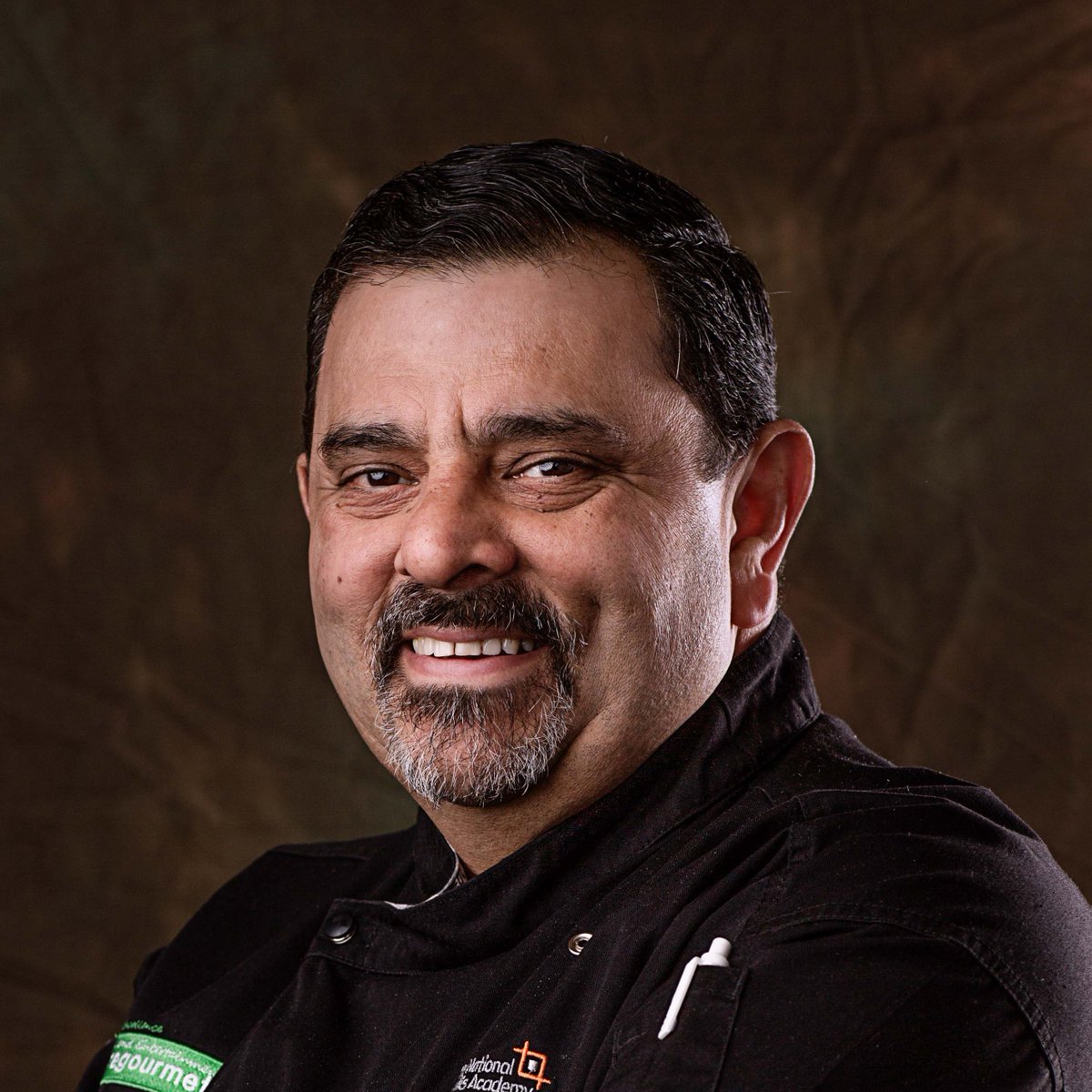 SaturdayKitchen (@saturdaykitchen) on Twitter photo Don't forget #BestBites tomorrow at 10am on <a href="/BBCTwo/">BBC Two</a>! 🤩
We'll be in the kitchen with <a href="/Olia_Hercules/">Olia Hercules 🇺🇦🇬🇧</a>, #CyrusTodiwala, <a href="/Honeyandco/">Itamar Srulovich</a> and #RavneetGill AND round the table with <a href="/MeeraSyal/">MeeraSyal💙</a>, <a href="/EllieSimmonds1/">Ellie Simmonds</a>, #SirCliffRichard, <a href="/dadwroteaporno/">My Dad Wrote A Porno</a> and <a href="/TheRealLukevans/">Luke Evans</a>!🙌
See you there!🥳 Don't forget #BestBites tomorrow at 10am on <a href="/BBCTwo/">BBC Two</a>! 🤩
We'll be in the kitchen with <a href="/Olia_Hercules/">Olia Hercules 🇺🇦🇬🇧</a>, #CyrusTodiwala, <a href="/Honeyandco/">Itamar Srulovich</a> and #RavneetGill AND round the table with <a href="/MeeraSyal/">MeeraSyal💙</a>, <a href="/EllieSimmonds1/">Ellie Simmonds</a>, #SirCliffRichard, <a href="/dadwroteaporno/">My Dad Wrote A Porno</a> and <a href="/TheRealLukevans/">Luke Evans</a>!🙌
See you there!🥳