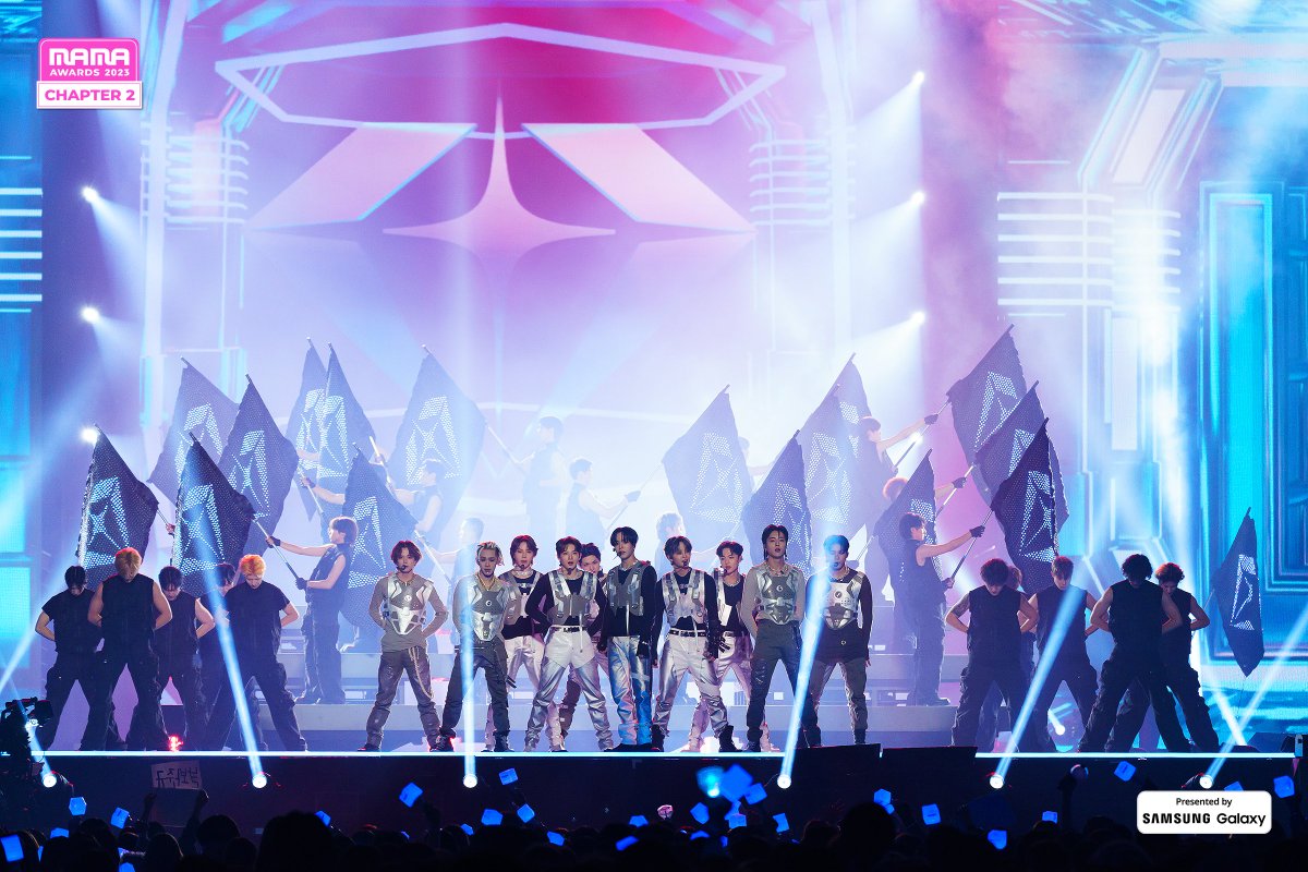 MnetMAMA's tweet image. [#2023MAMA] #MOVE #BONABONA by #treasure #트레저 @ygtreasuremaker

Wonderful performances from outstanding artists!😎✨
2023 MAMA AWARDS IS HERE!

ONE I BORN
2023 MAMA AWARDS

#MAMAAWARDS 
#2023MAMAAWARDS