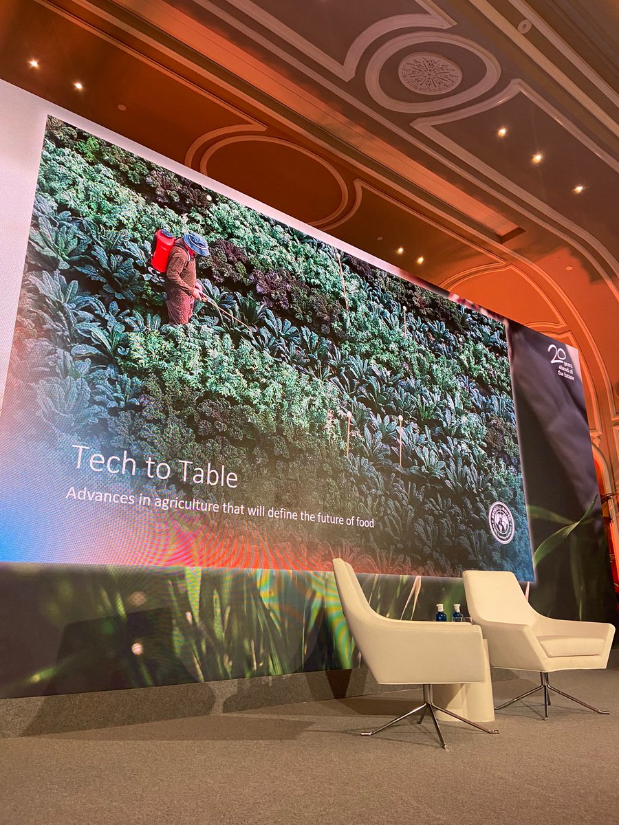 kmzerohub's tweet image. 👉También nos encontramos hoy en el evento 'Future Trends Forum', organizado por @FundacionBKT, que reúne a referentes internacionales para analizar las tendencias más relevantes que definirán el futuro de la alimentación.   

@BeatrizJacoste
#TechToTable