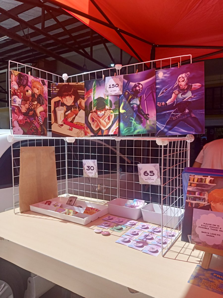 strawberreoph's tweet photo. Day 1 &amp; Day 2 booth experience in SLU! pls drop by if you are from SLU main 🥰 we are infront of the registrar's office https://t.co/tjj9MIuuar