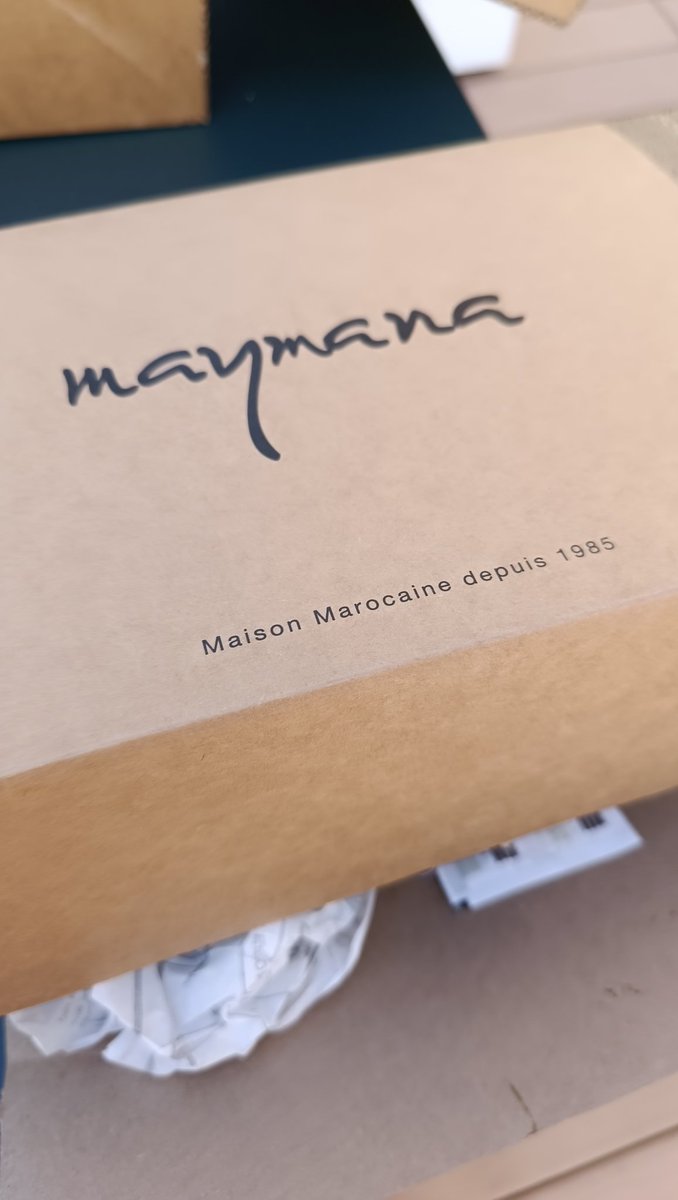 SalahBaina's tweet photo. #Maymana la prochaine merci de demander l'avis des clients mais je pense que le supplément mouche ne va pas plaire à tout le monde. https://t.co/AxAZaNGCrF