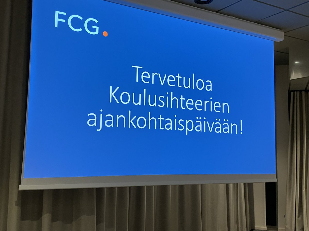 Huikea reissu <a href="/Tamperekaupunki/">Tampereen kaupunki</a>. <a href="/FCG_Group/">FCG Finnish Consulting Group</a> koulusihteeripäivillä ajankohtaisia teemoja. Sen jälkeen siirtymä Näsinneulaan ja perusopetuksen ajankohtaisuuksiin. Suuret kiitokset <a href="/KrJarvela/">Kristiina Järvelä</a> ja Ulla-Maija Ojalammi. Reppu täynnä tietoa ja uusia ajatuksia. Jatketaan yhteistyötä!