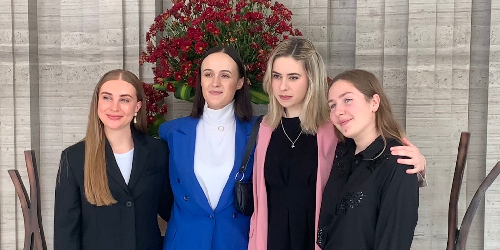 A&L Goodbody Trainees (@algtrainees) on Twitter photo One of our 2021 #ALGTrainees, Zara Murphy, was selected to represent the <a href="/LawSocIreland/">Law Society Ireland</a> in the annual Foreign Direct Investment Arbitration Moot Competition this year hosted by the National Law University Lucknow, India. Well done Zara 👏
#YourFutureWithALG #LifeAtALG One of our 2021 #ALGTrainees, Zara Murphy, was selected to represent the <a href="/LawSocIreland/">Law Society Ireland</a> in the annual Foreign Direct Investment Arbitration Moot Competition this year hosted by the National Law University Lucknow, India. Well done Zara 👏
#YourFutureWithALG #LifeAtALG
