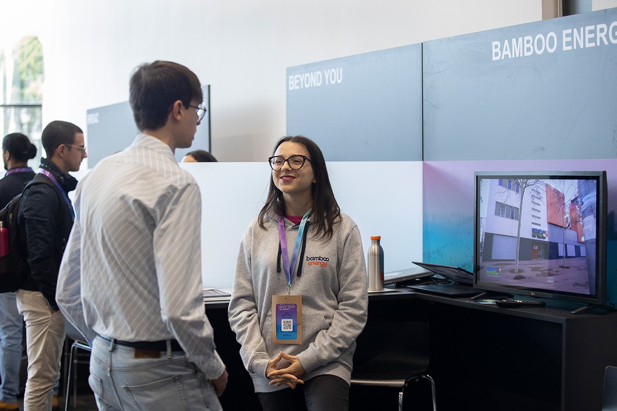 barcelonactiva's tweet image. El #BarcelonaDeepTechSummit busca solucions a quatre reptes globals a través de conferències, ponències amb experts/es i investigadors/es en #DeepTech. 🚀🔛
Coneix-los en aquest fil! 🧵⬇