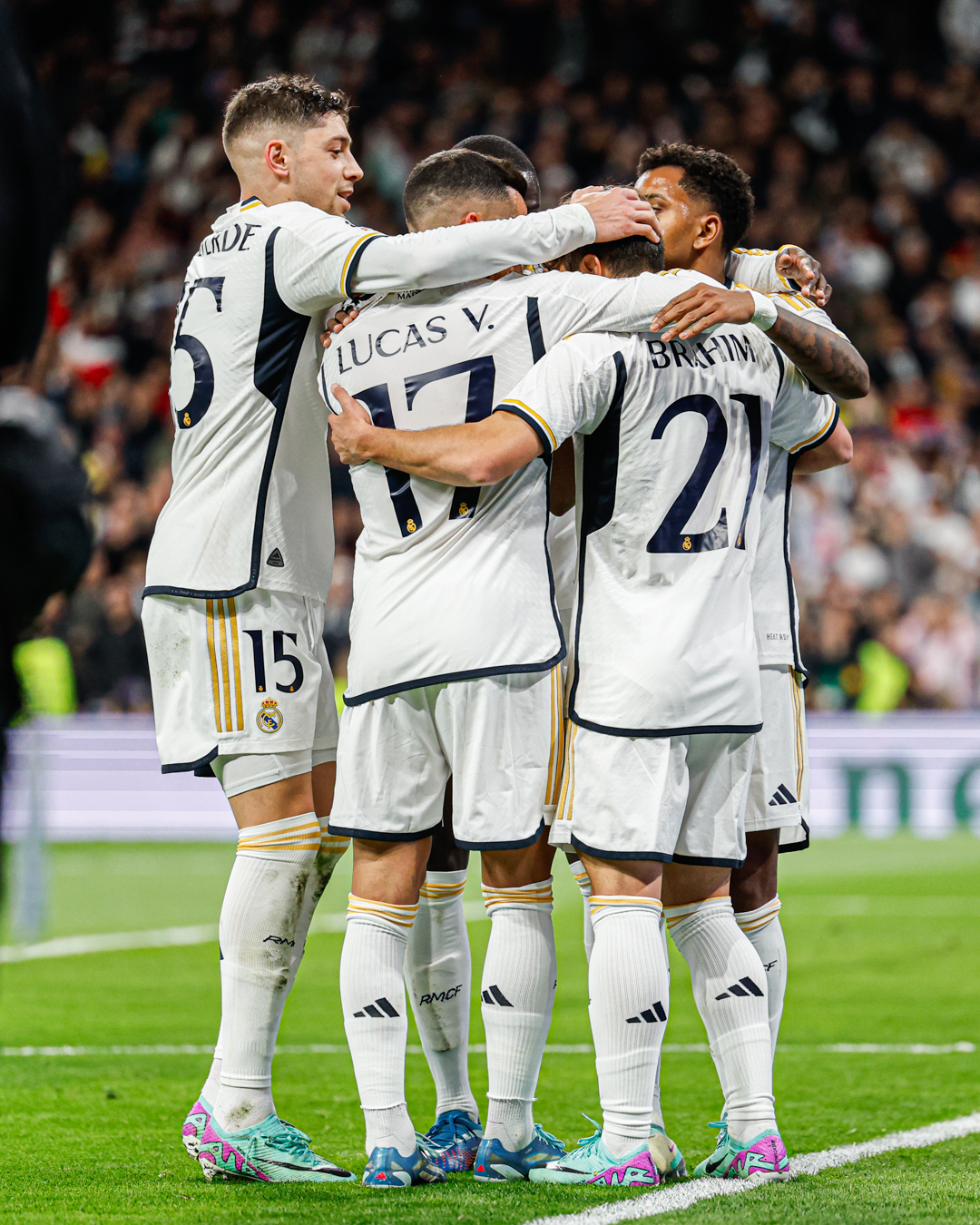 Real Madrid C.F. 🇫🇷 on X: 🏟️🌱🗣️🙌⚽🤍 #UCL  / X