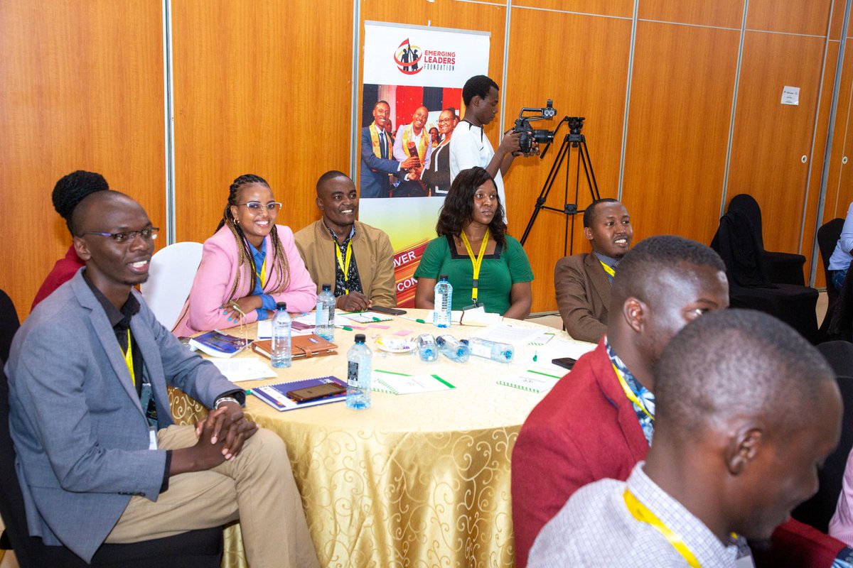 elfafrica1's tweet image. Ending on a high note, we were joined by David Mureithi, Non-executive director at Crown Agents UK. David guided our Fellows through understanding their unique leadership styles, developing versatile skills, and effectively showing up in various contexts. #PSELFWeek