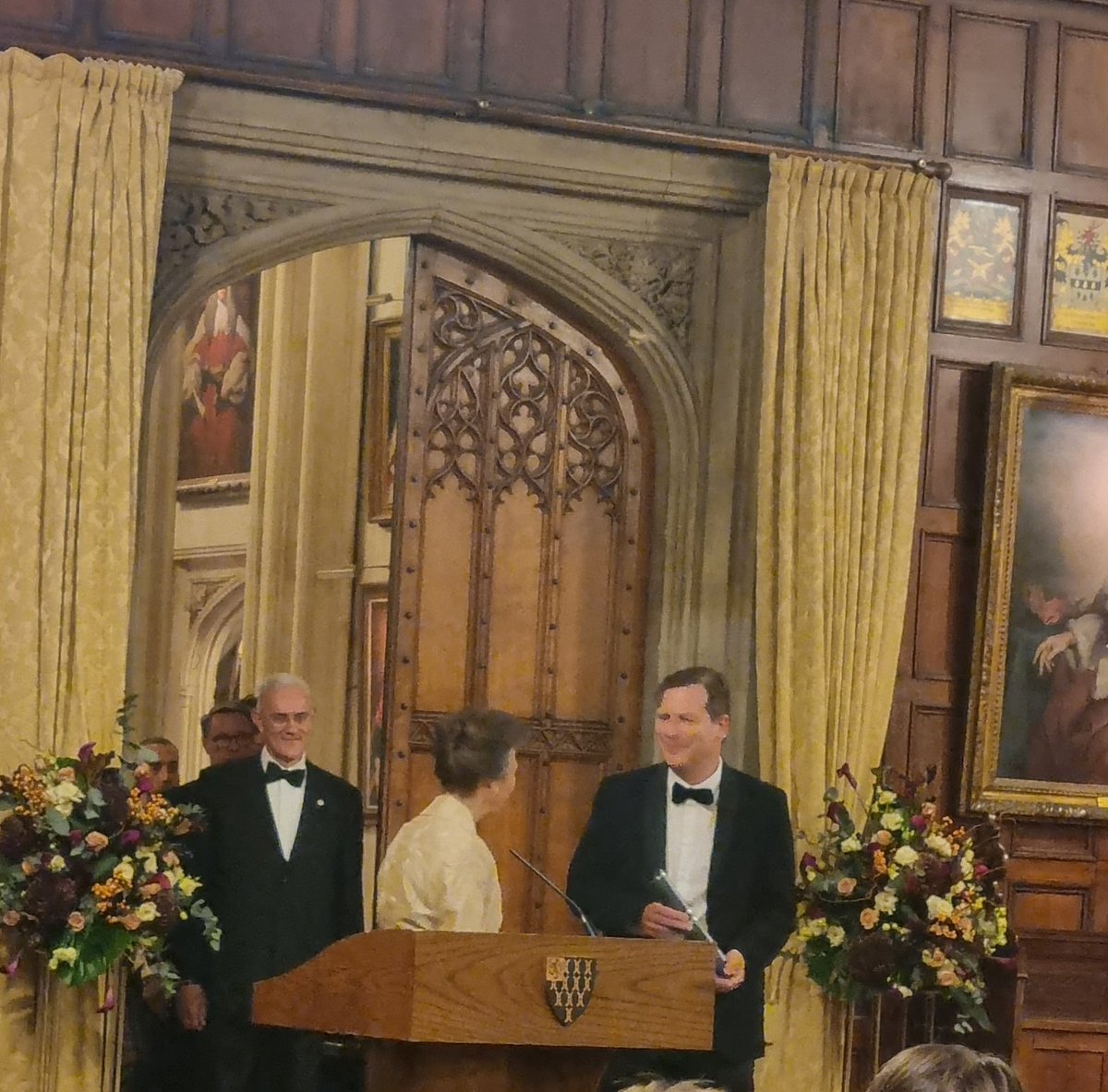 Polina Bayvel tweet media