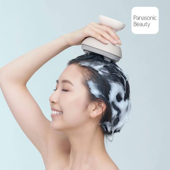 _fuun's tweet image. ちょっと前に流行った “自宅でヘッドスパ “ みたいの、光の速さで廃れてもうやってる人いないと思うんだよね、俺以外。