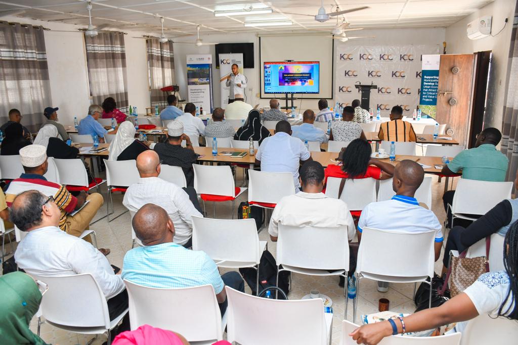 lapsset's tweet image. #LAPSSETKe Corridor participated in an investment forum by Kenya  Development Cooperation hosted by Lamu County Government. The Lamu Port is marked as an ideal hub of investment in the  County, especially due to LAPSSET Projects coming up such as the  Lamu Sez.