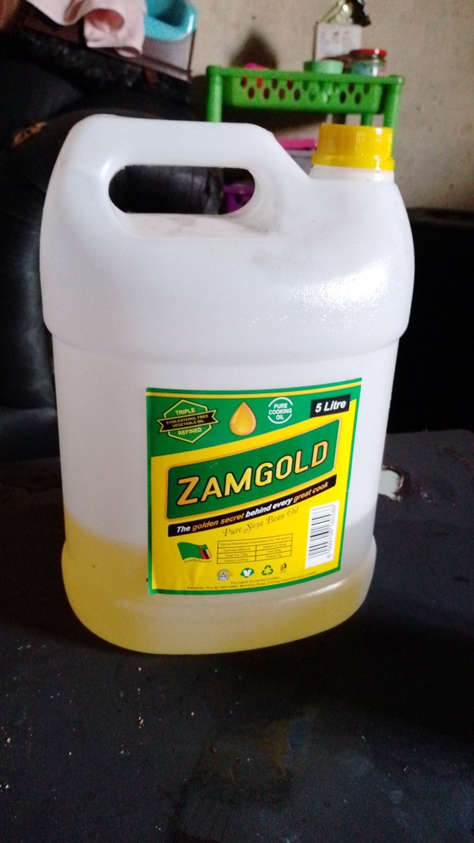 Finish is December now I don't have money to buy another cooking oil look 🤣🥂