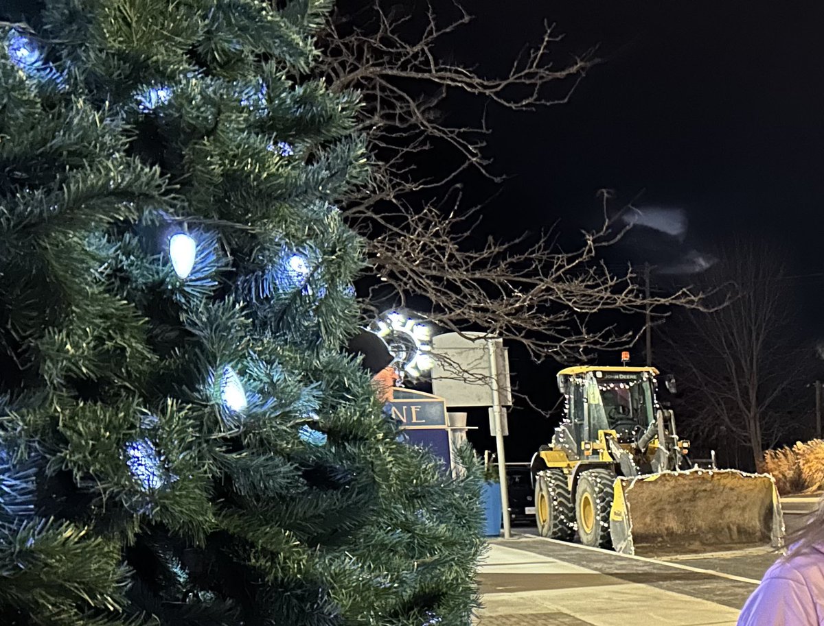 Here are some more pics from the reopening of the main street in #Kincardine - even the heavy equipment was decorated!! Be sure to visit Victoria Park - it is gorgeous!