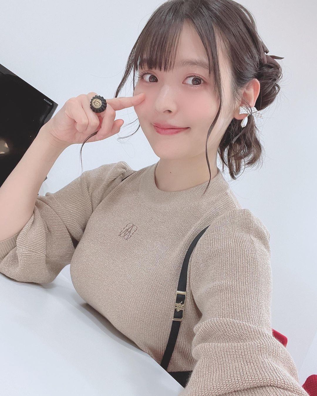 上坂すみれの服のオタク on X: 