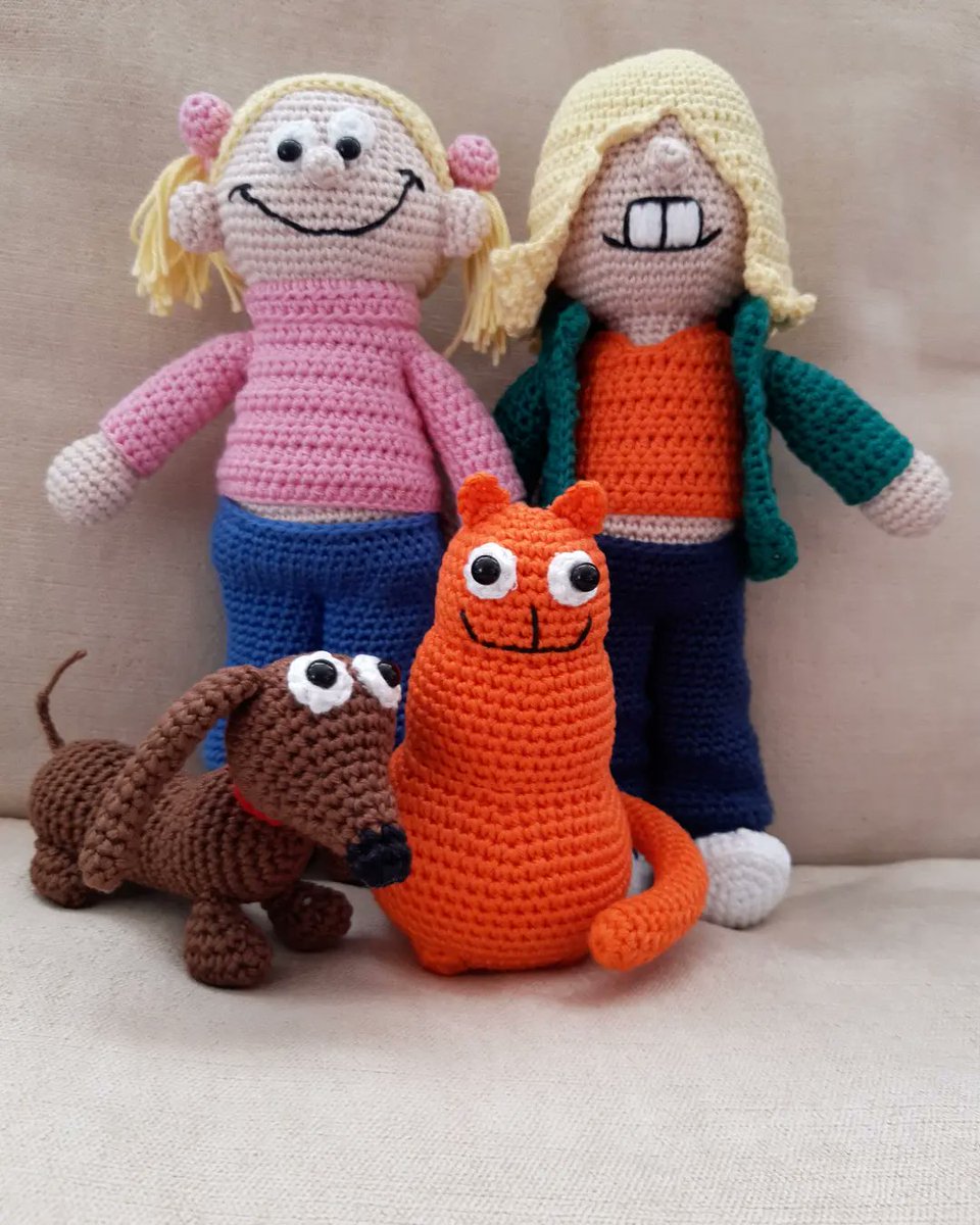 Volgens de strip Jan, Jans en de kinderen is het vandaag Sint Pannekoek. Dus hierbij de gehaakte versie van de stripfiguren. #haakgek #Amigurumi #janjansendekinderen #sintpannekoek