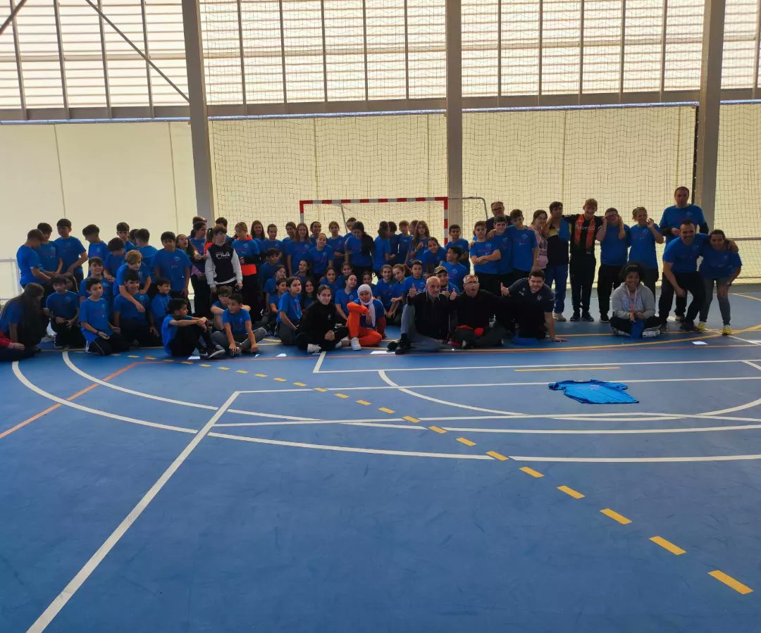 Aquest matí s'ha realitzat una jornada d'esport inclusiu, amb la participació de diferents centres educatius d'Algemesí. Les diferents activitats han sigut coordinades per l'equip de carreres d'obtacles <a href="/sherpartanos/">Sherpartanos</a>

Moltes gràcies a totes i tots per participar!!😍👏🏽