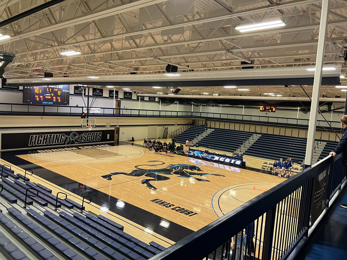 Visit at Gordon College a couple weeks back. Thank you to Coach Murphy, Coach Stevens, and the whole basketball team!